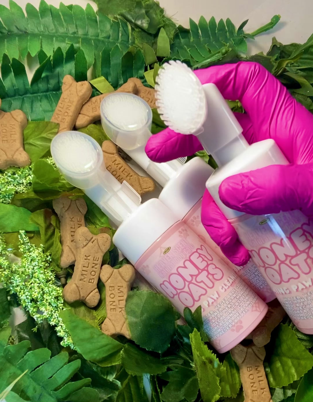 Oats & Honey Paw Cleanser for Dogs and Pets